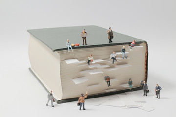 一双翅膀一个b是什么车