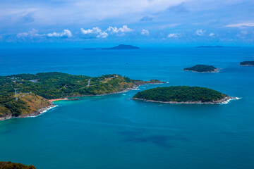 七座汽车是六年免检吗