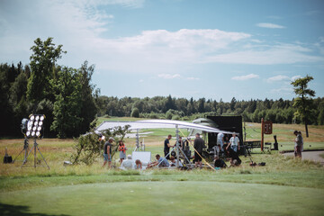 七座汽车是六年免检吗