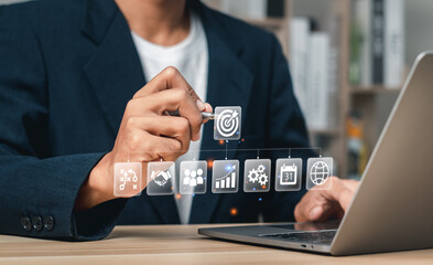 七座汽车是六年免检吗