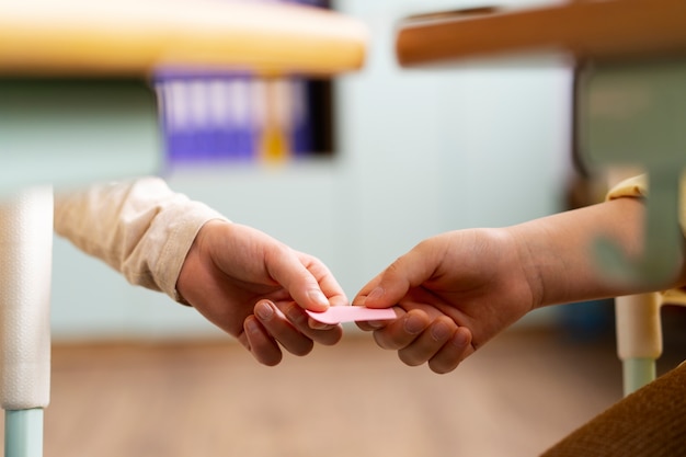 什么比猎豹的速度更快课文的多音字和主要内容